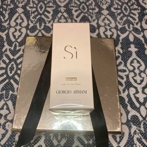 SÌ EAU DE PARFUM INTENSE 50ml+🚃